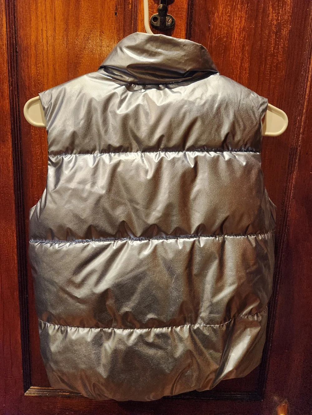 EUC Old Navy Silver Metallic Puffer Vest - Kids Sleeveless Zip Front